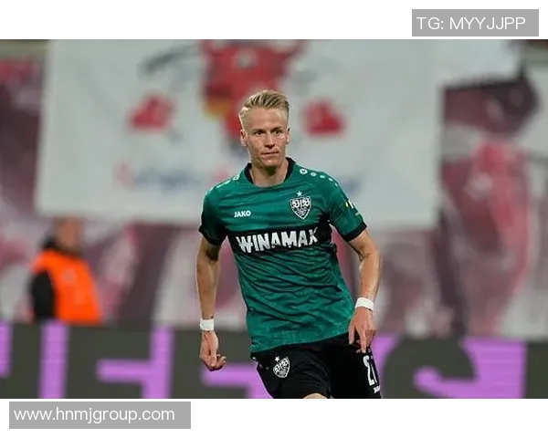 德国足球明星代表人物介绍及其在国际赛场的辉煌成就