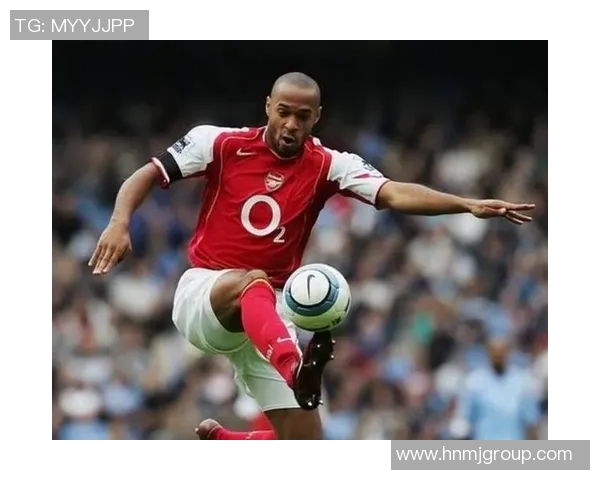 足球明星年收入揭秘 超级球星如何通过比赛代言等赚得千万财富 足球明星年收入揭秘 超级球星如何通过比赛代言等赚得千万财富